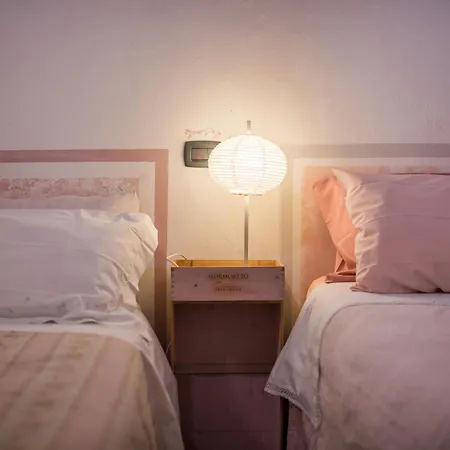 La Casa Gialla Di Holiday home *