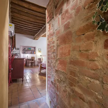 La Casa Gialla Di Holiday home *
