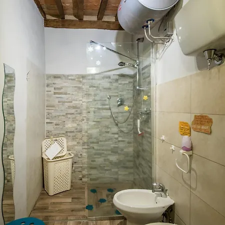 Semesterbostad La Casa Gialla Di